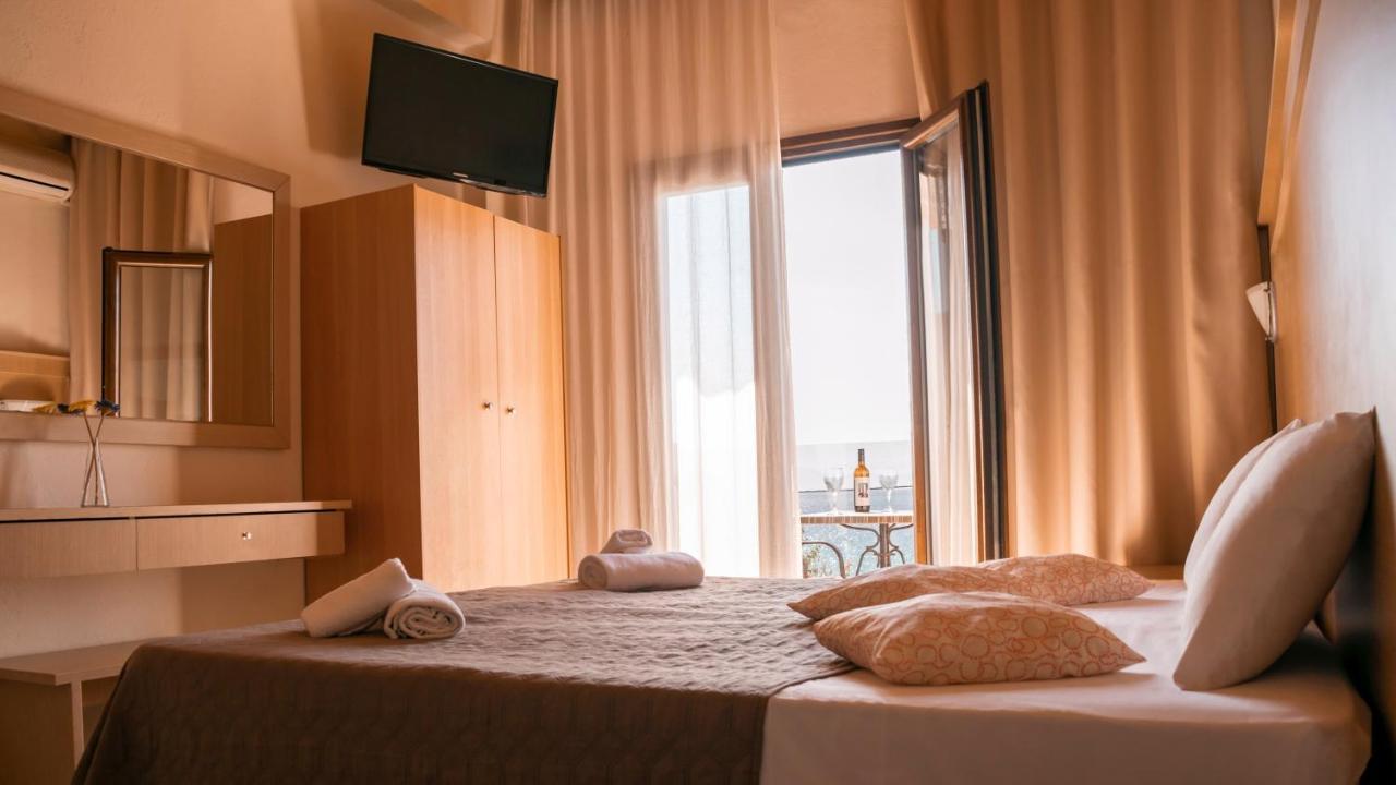 Beach Hotel Kapahi Pefkari Eksteriør bilde